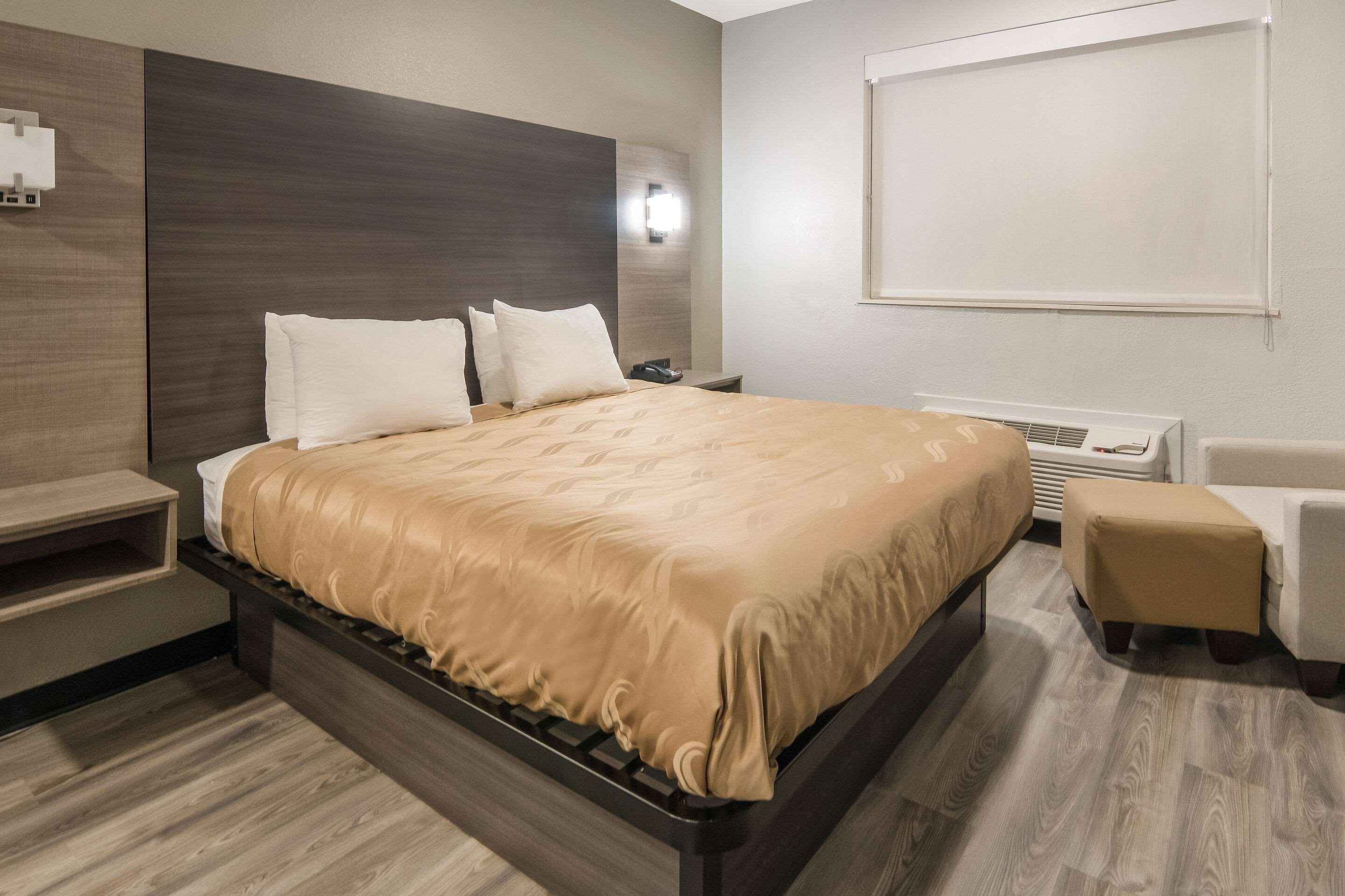 Quality Inn & Suites Fort Worth Zewnętrze zdjęcie