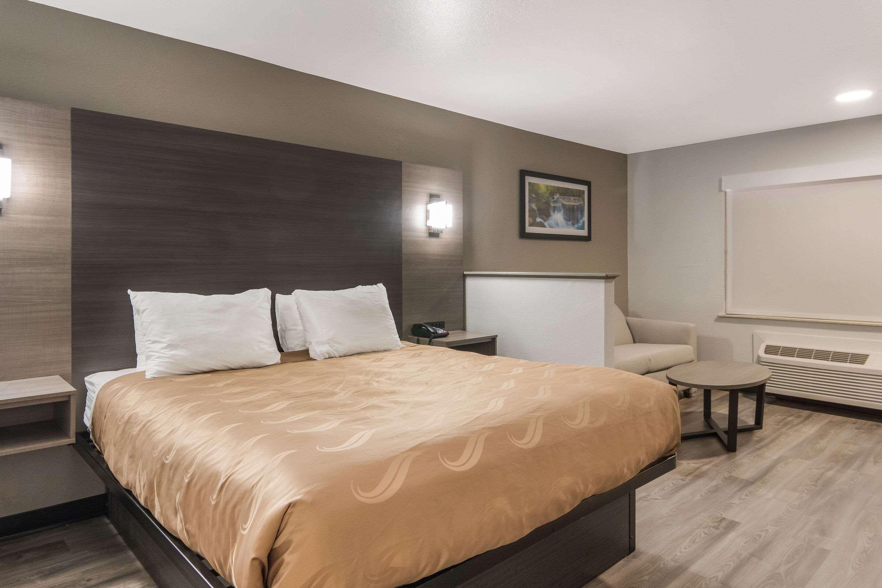 Quality Inn & Suites Fort Worth Zewnętrze zdjęcie