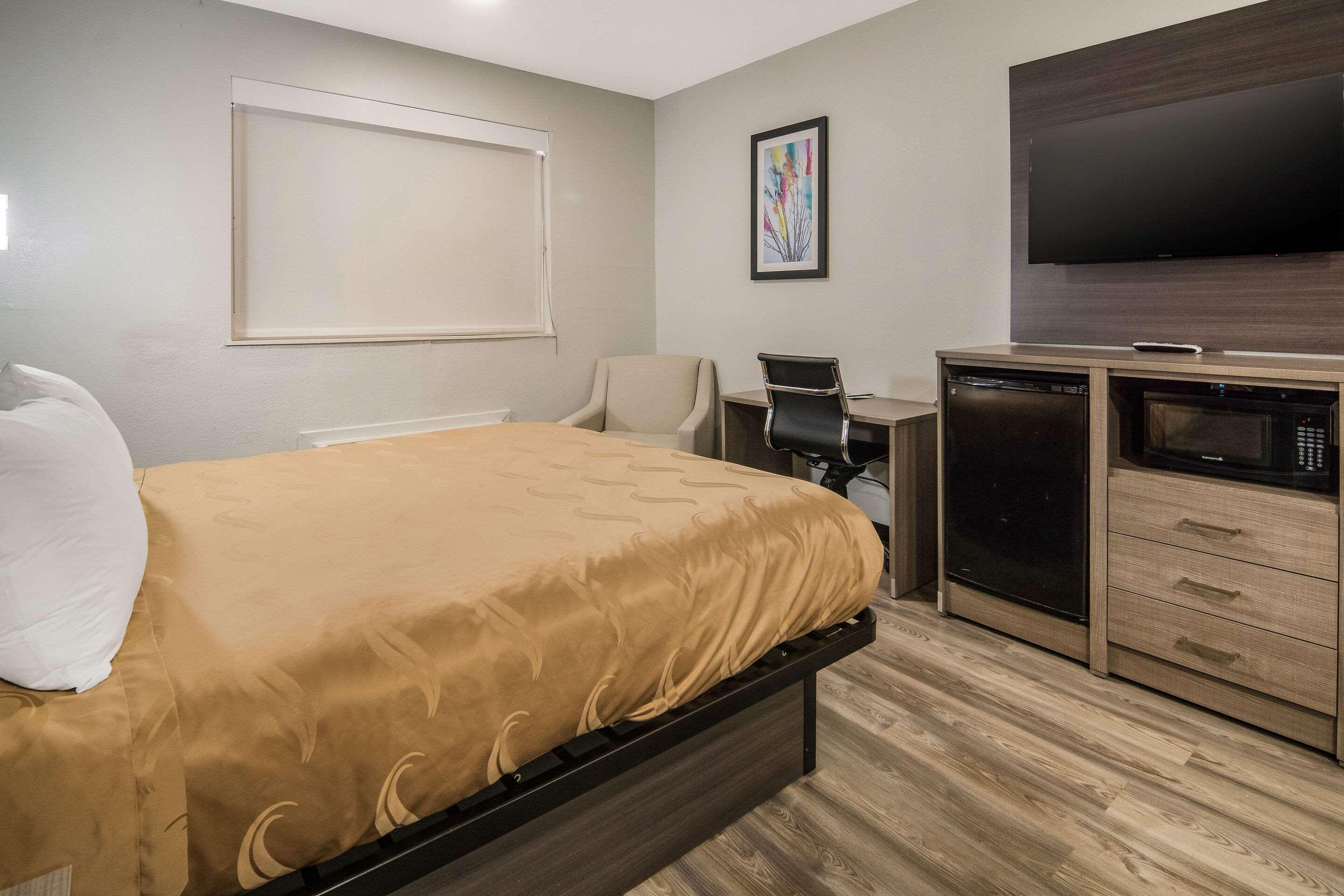 Quality Inn & Suites Fort Worth Zewnętrze zdjęcie