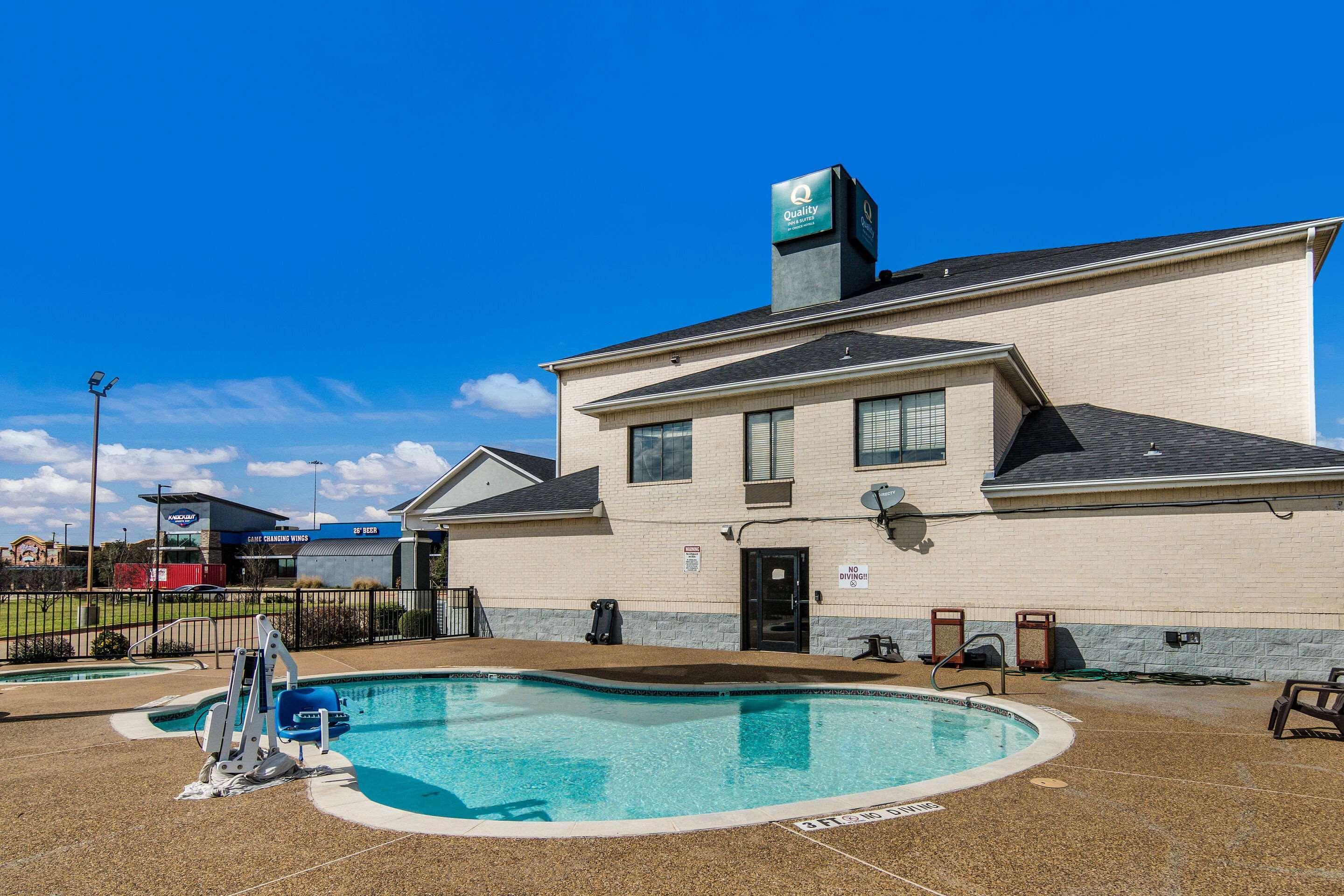 Quality Inn & Suites Fort Worth Zewnętrze zdjęcie