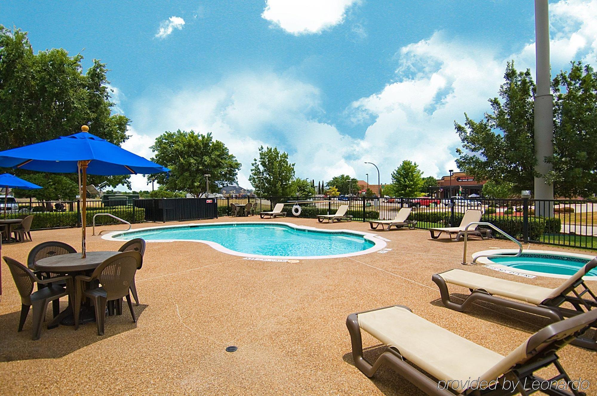 Quality Inn & Suites Fort Worth Udogodnienia zdjęcie